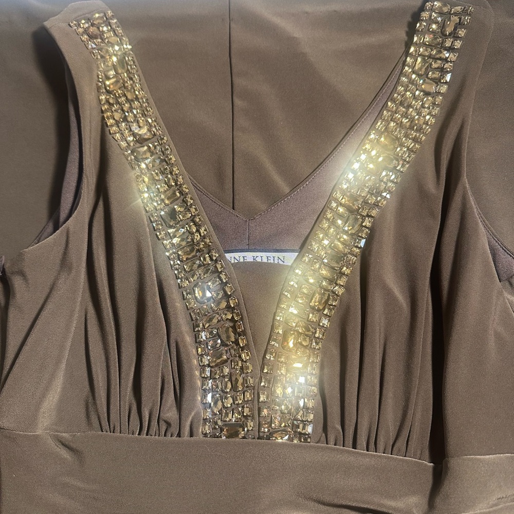Anne Klein Women’s Size 6 Brown Cocktail Dress With Bronze Rhinestones NWOT - Picture 8 of 11